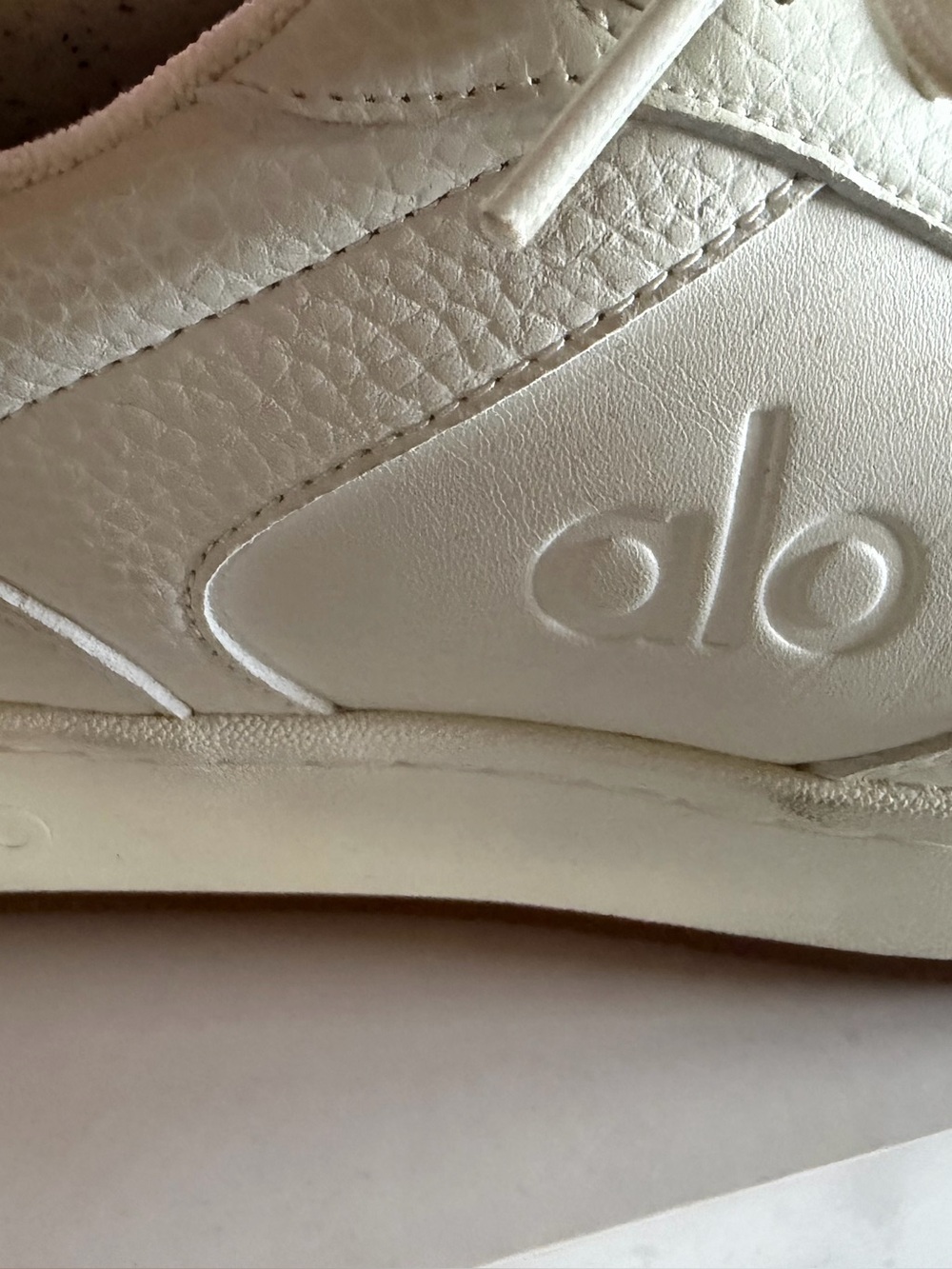 ALO Yoga Recovery Mode Sneakers - Natural White with Gum Sole worn 1 time